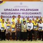 Pelepasan Wisudawan/wati Program Pascasarjana Periode III TA 2022/2023